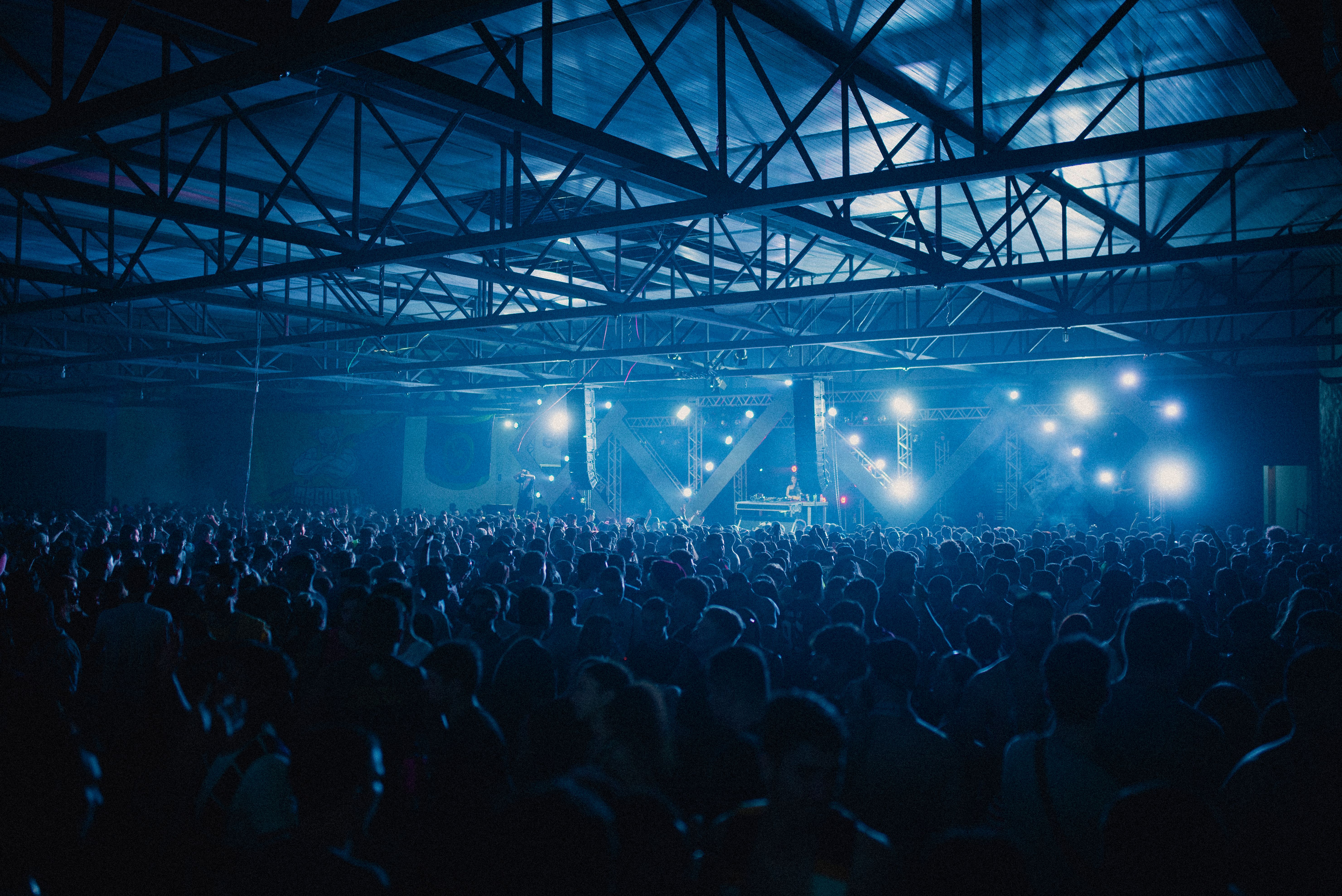 Best Live Music Venues in Sunshine Coast: Pubs, Clubs and Concert Halls