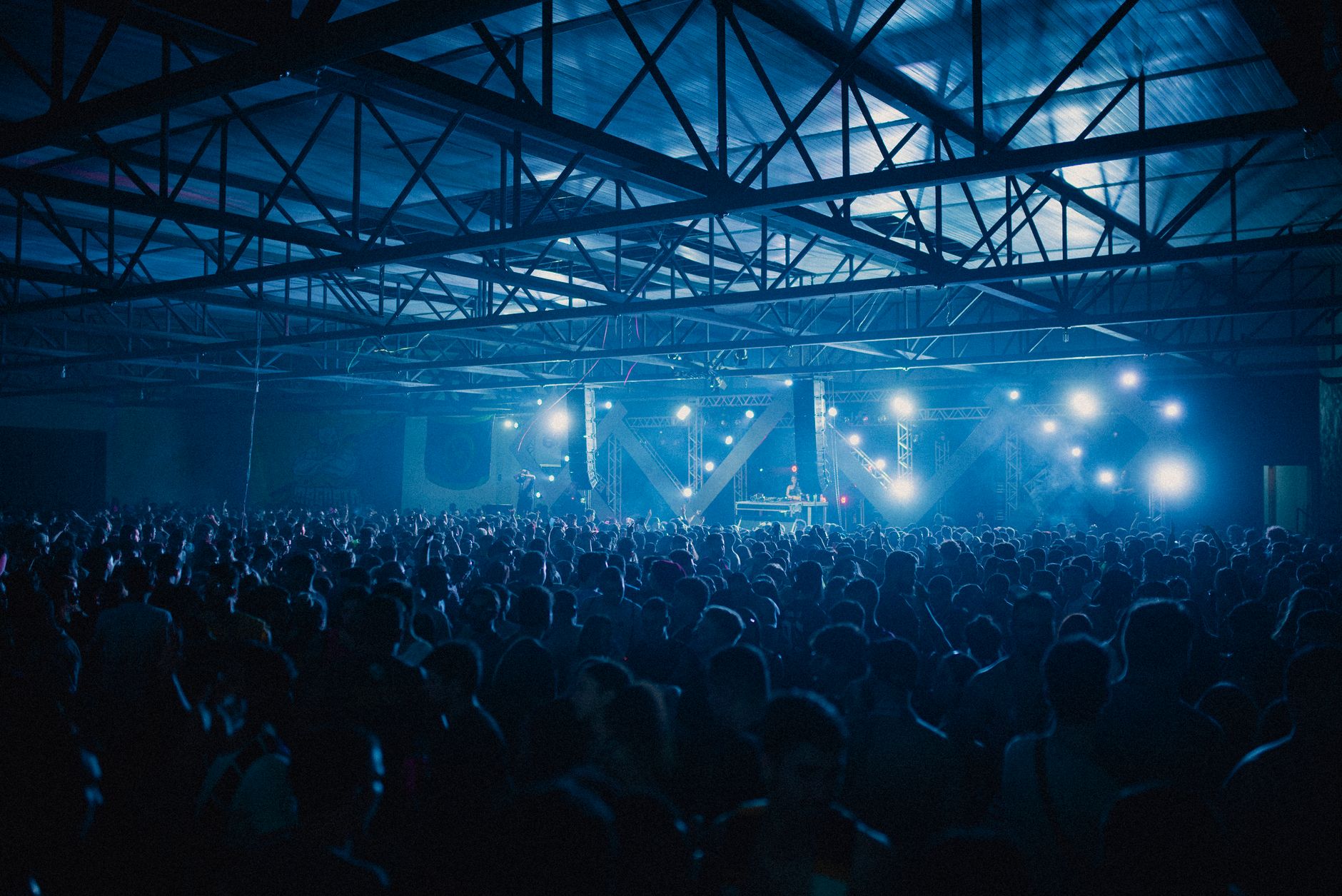 Best Live Music Venues in Sunshine Coast: Pubs, Clubs and Concert Halls